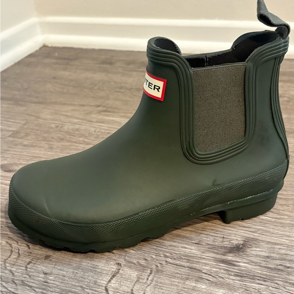 Hunter Women's Original Chelsea Boots Dark Olive Size 7 Waterproof Rain Boot - Picture 7 of 13